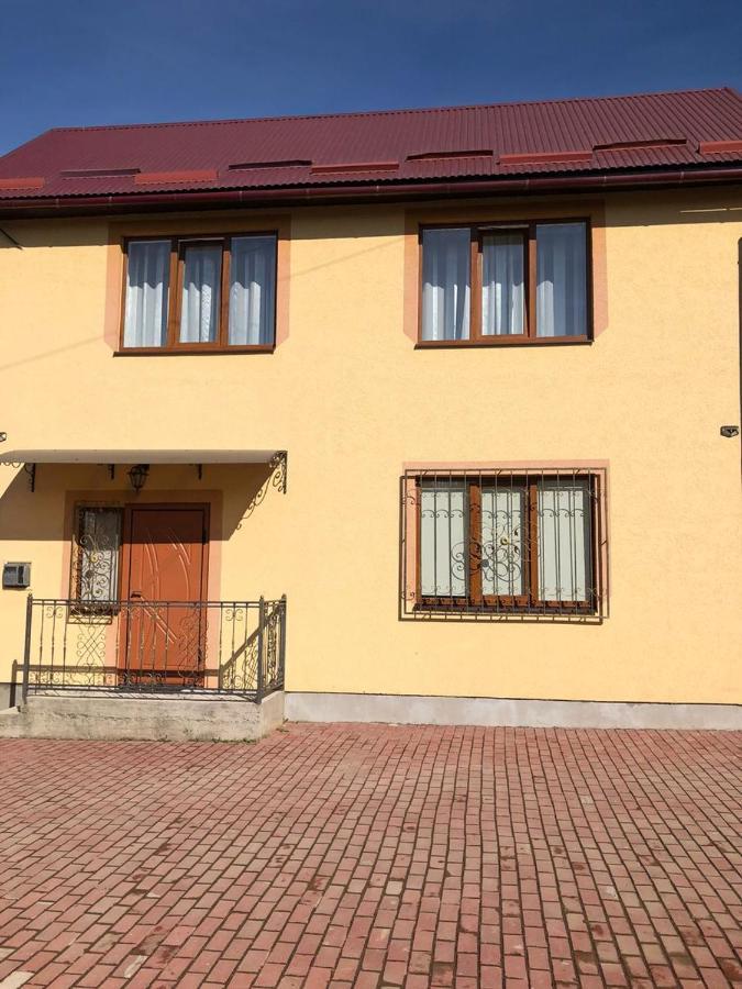 Ferienwohnung Затишна Оселя Mizhhirya  Exterior foto